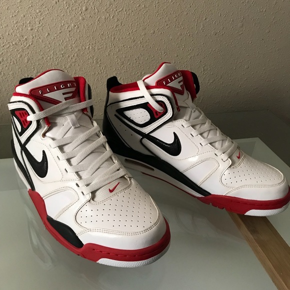 nike flight falcon size 12